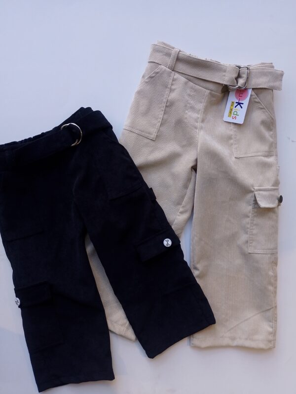 Pantalón Ancho Negro en Pana
